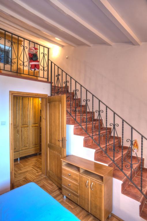 Holiday Home Neda Sveti Stefan Rum bild
